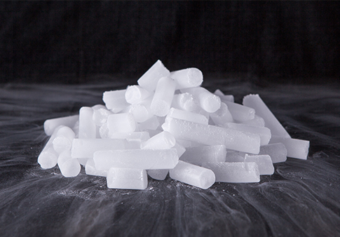 Dry ice particles