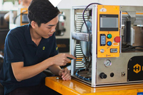 Specialization of assembly and commissioning